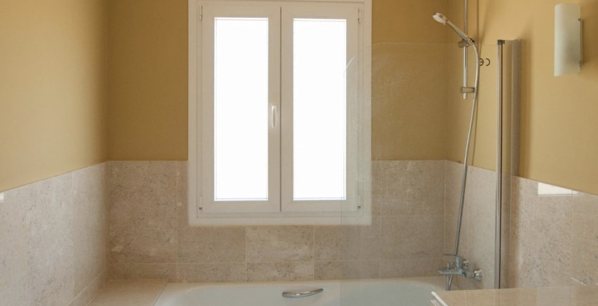 Villa en alquiler en Estepona