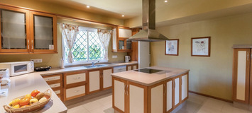 Villa en alquiler en Estepona