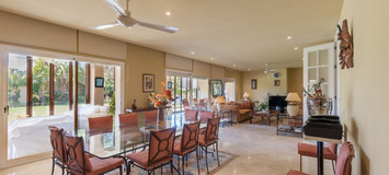 Villa en alquiler en Estepona