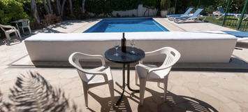 Villa en alquiler en Estepona