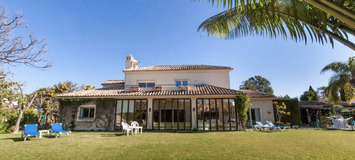Villa en alquiler en Estepona
