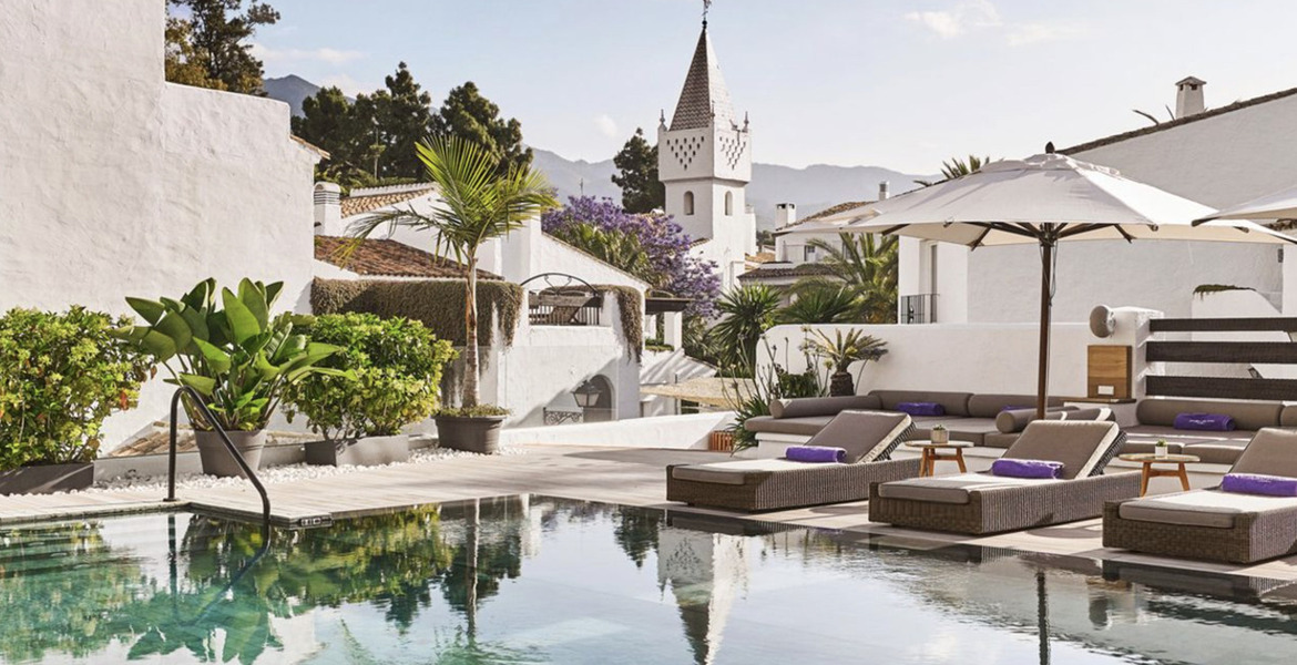 Private Suite Apartment at Hotel Puente Romano