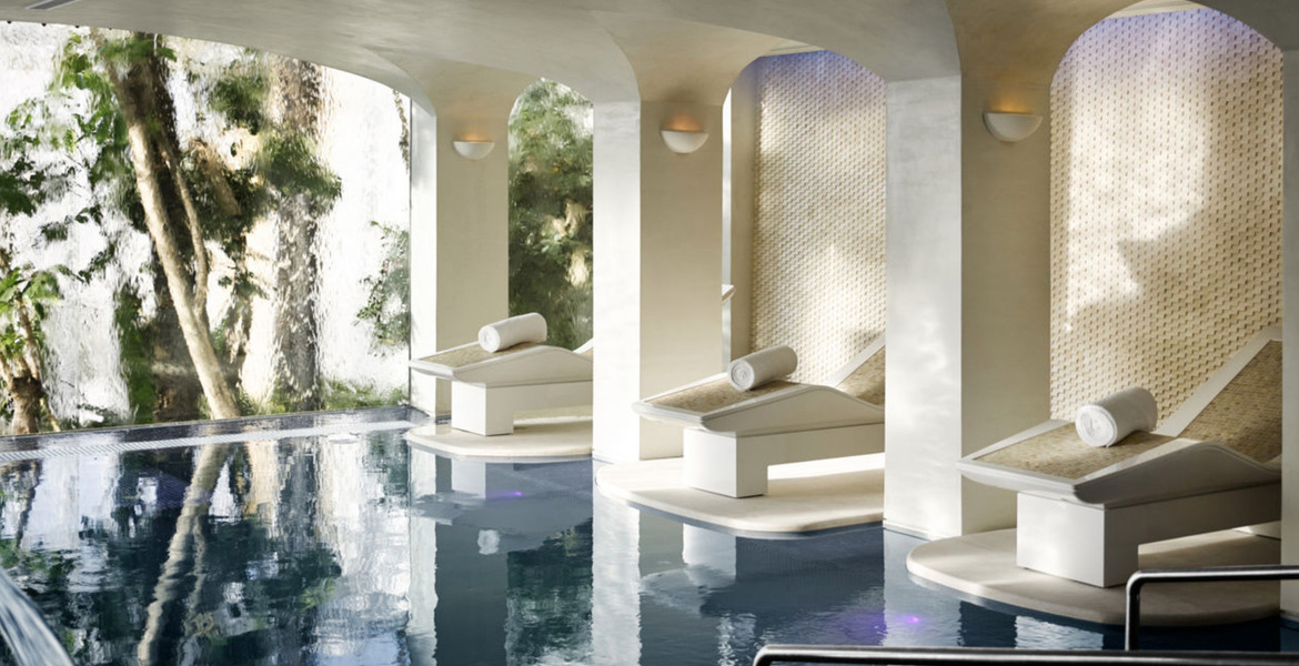 Private Suite Apartment at Hotel Puente Romano