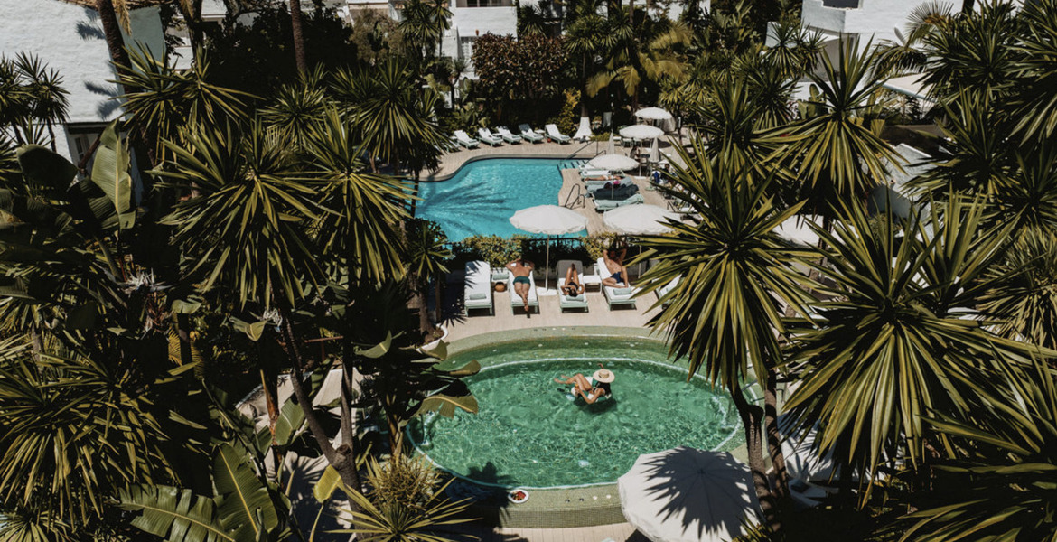 Private Suite Apartment at Hotel Puente Romano