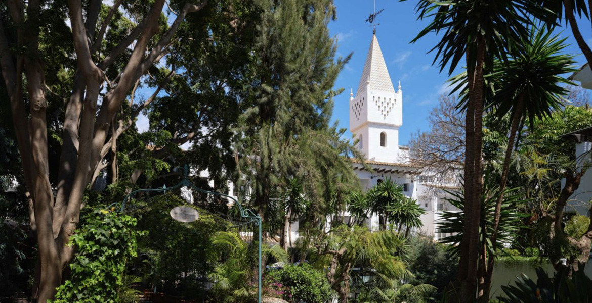 Private Suite Apartment at Hotel Puente Romano