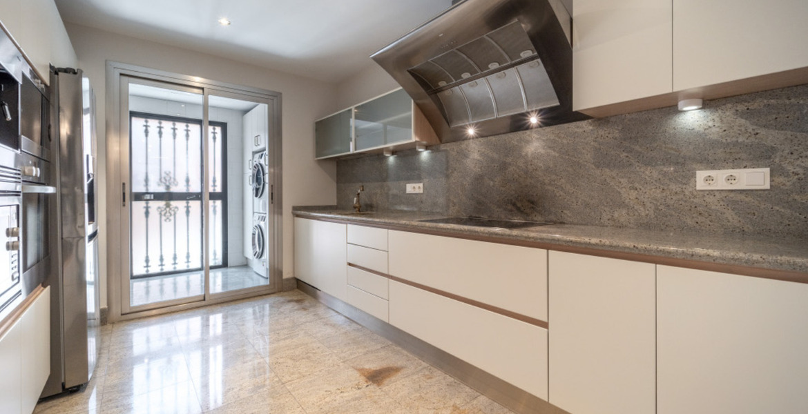 DUPLEX APARTMENT FOR SALE MEDITERRANEAN HAVEN