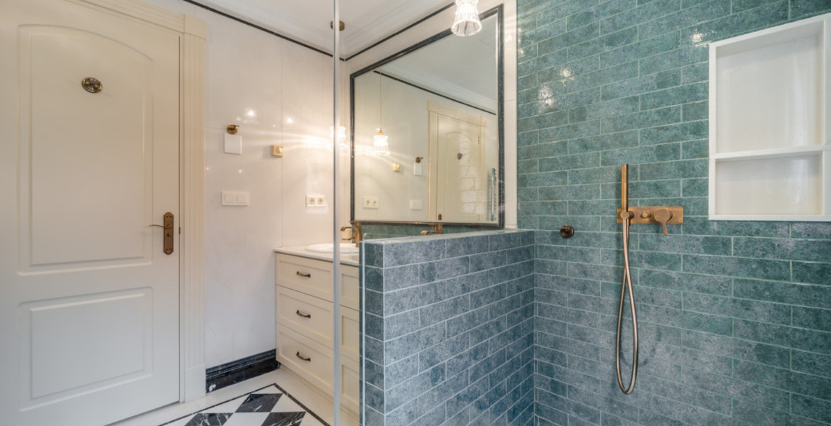 DUPLEX APARTMENT FOR SALE MEDITERRANEAN HAVEN