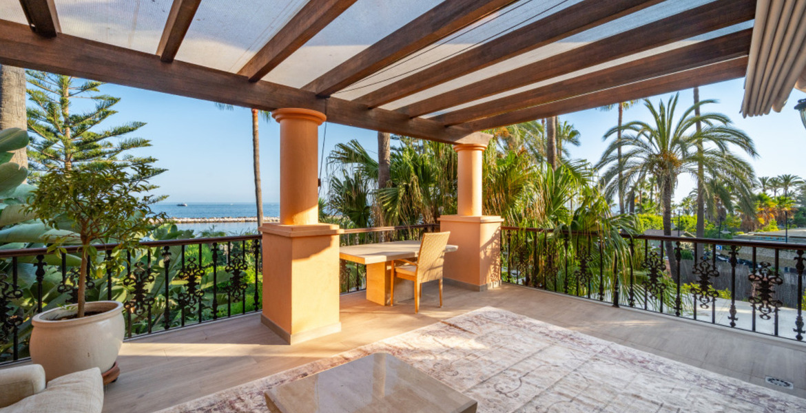 DUPLEX APARTMENT FOR SALE MEDITERRANEAN HAVEN