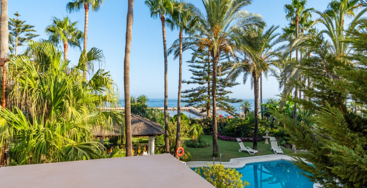 DUPLEX APARTMENT FOR SALE MEDITERRANEAN HAVEN