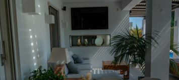 Villa en alquiler en Marbella Guadalmina