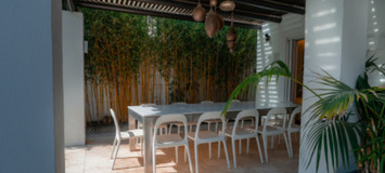 Villa en alquiler en Marbella Guadalmina