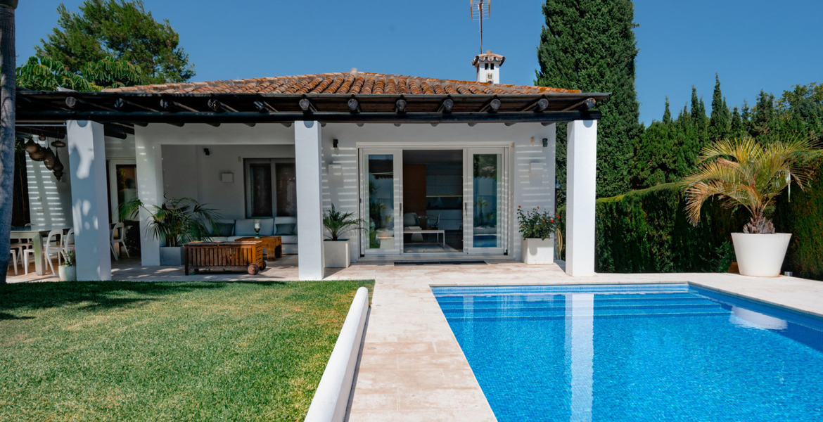 Villa en alquiler en Marbella Guadalmina