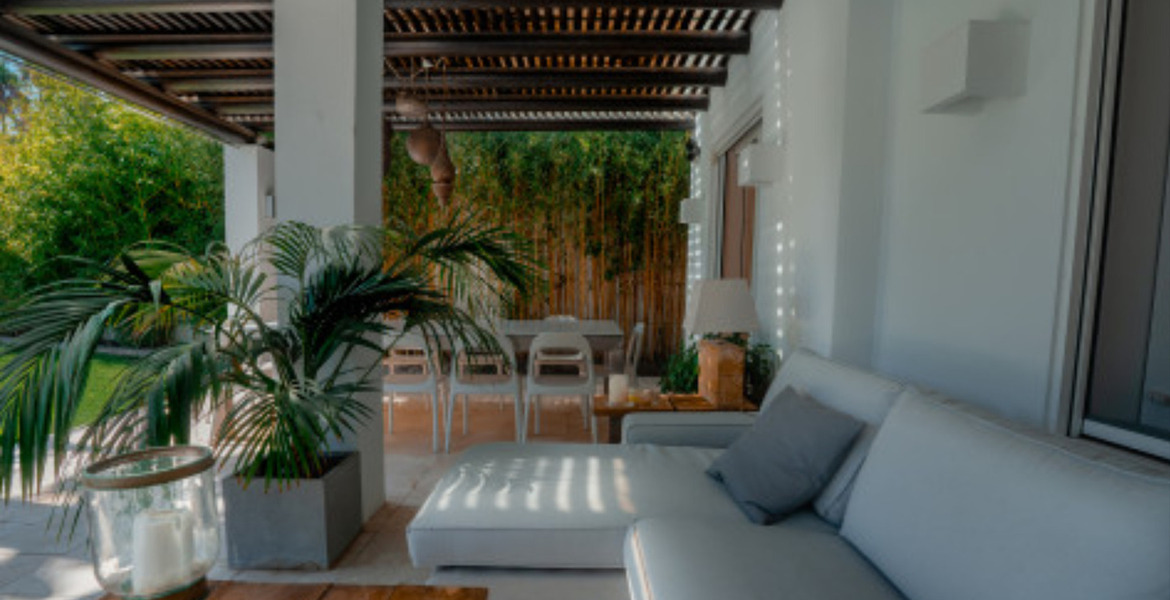 Villa de Lujo en Las Lomas de Nueva Andalucía