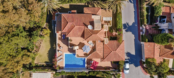 Villa de Lujo en Las Lomas de Nueva Andalucía