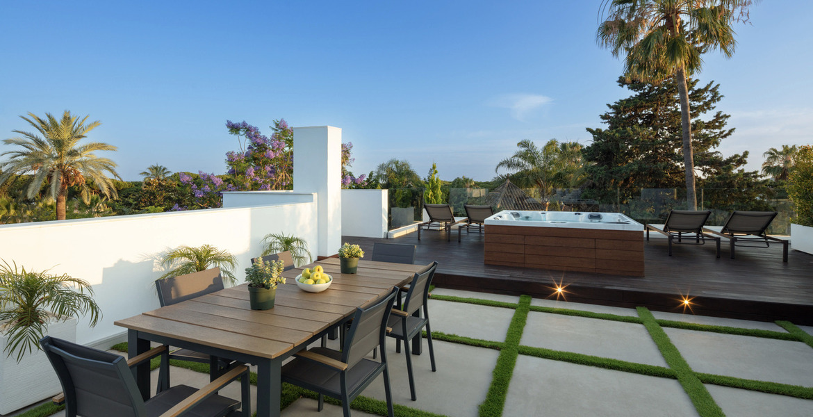 Villa  for rent in Marbella Golden Mile