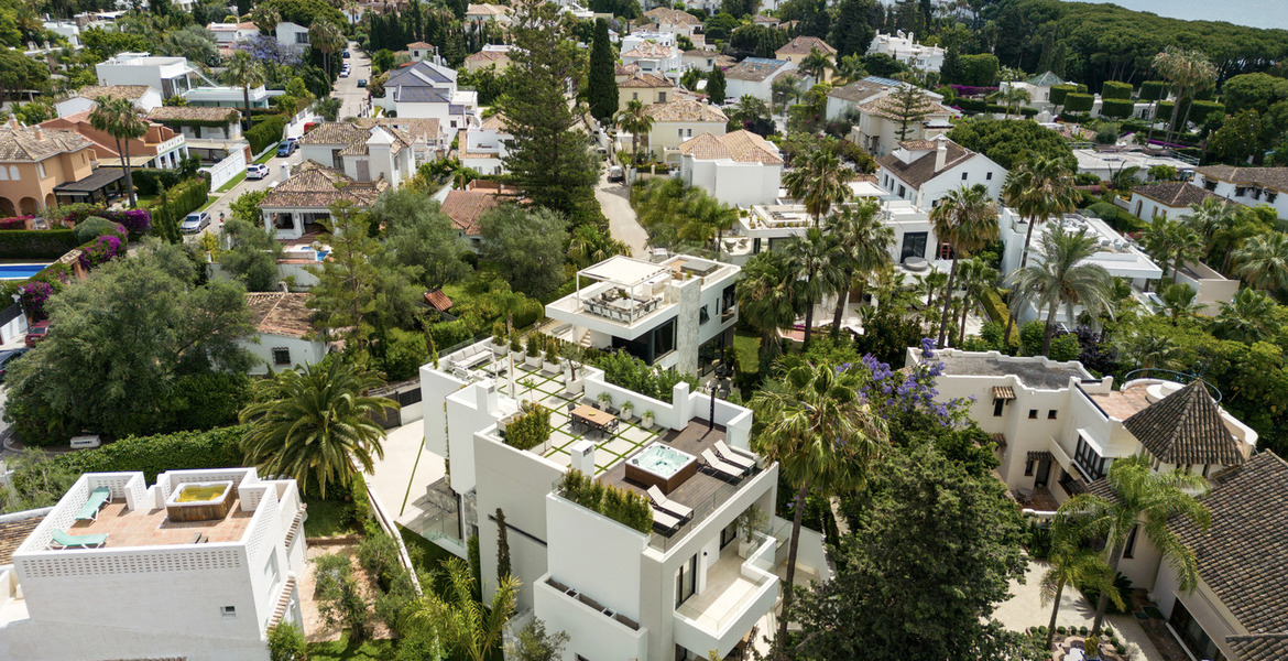 Villa  for rent in Marbella Golden Mile