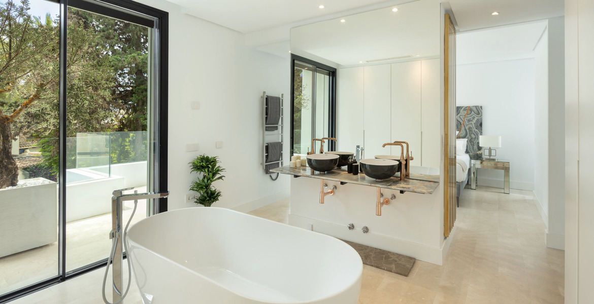 Villa  for rent in Marbella Golden Mile