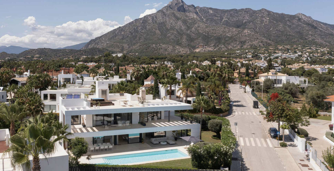 Вилла в аренду в Марбелья Альтос де Пуэнте Романо