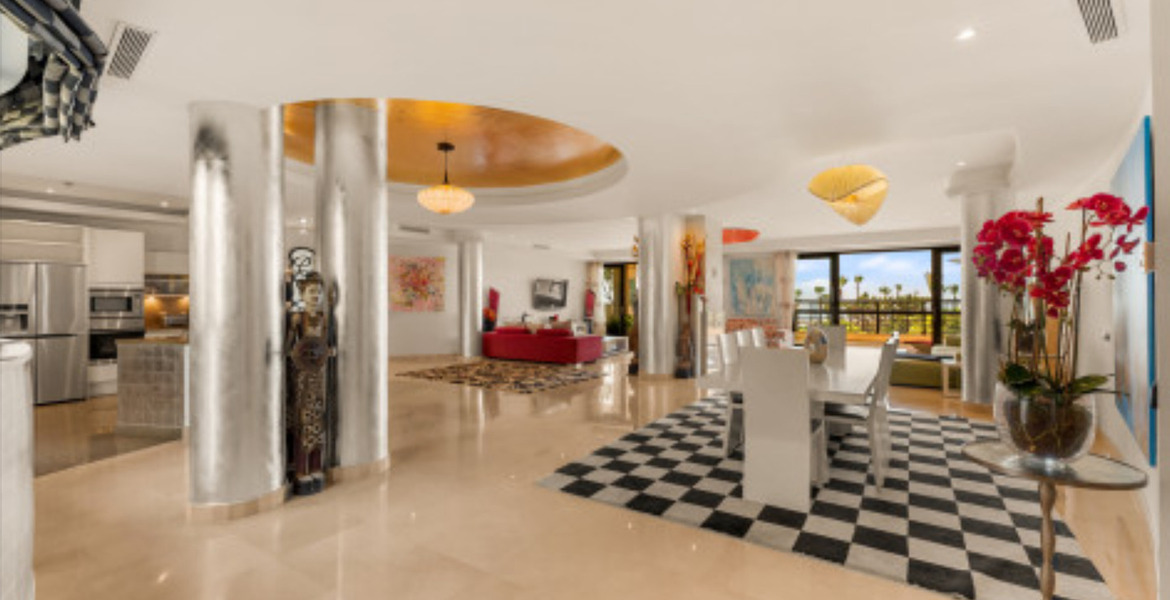 Apartment for sale in Marbella Malibu Resort