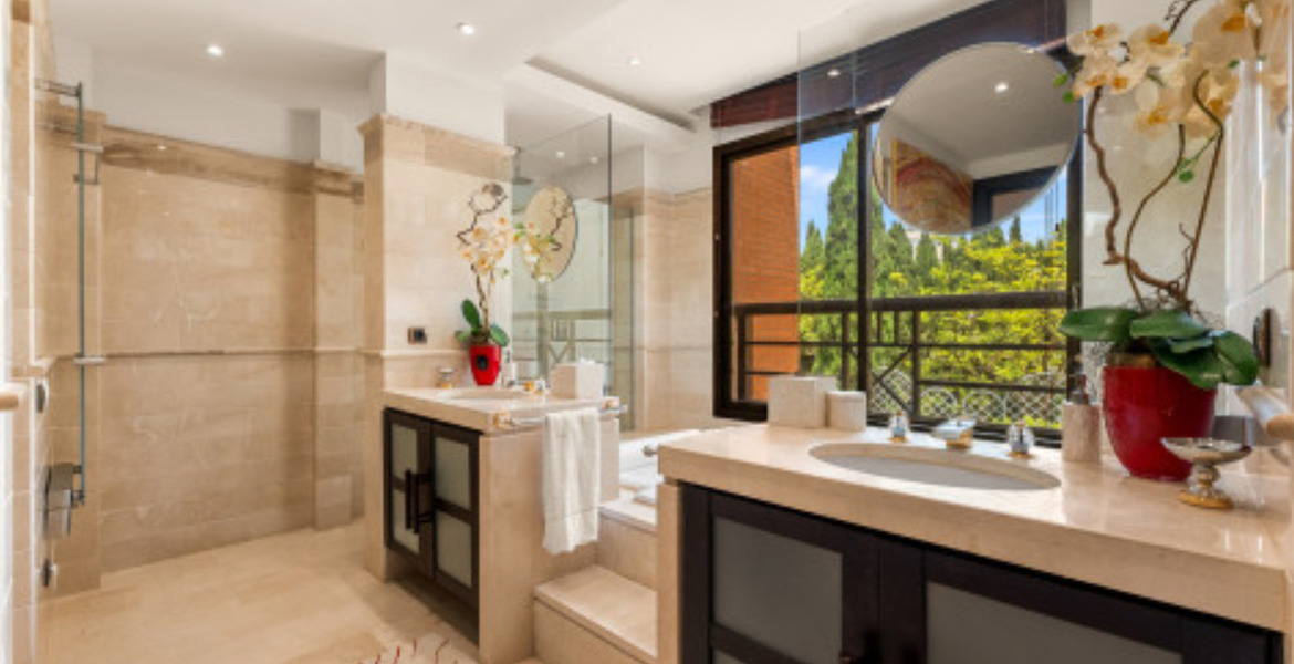 Apartment for sale in Marbella Malibu Resort