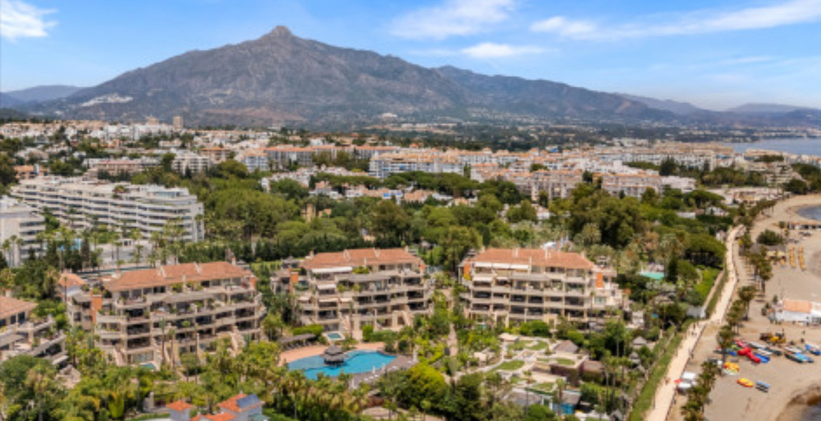 Apartment for sale in Marbella Malibu Resort