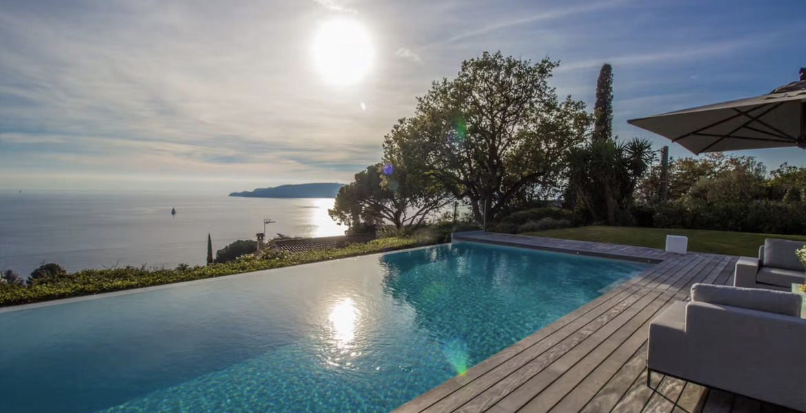 Villa for rent in Var Canton of Hyères