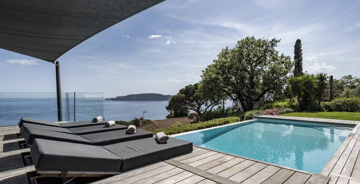 Villa for rent in Var Canton of Hyères