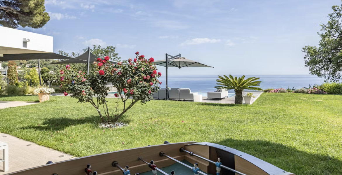 Villa for rent in Var Canton of Hyères