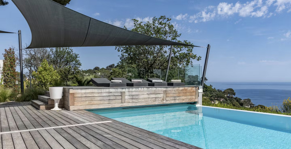 Villa for rent in Var Canton of Hyères