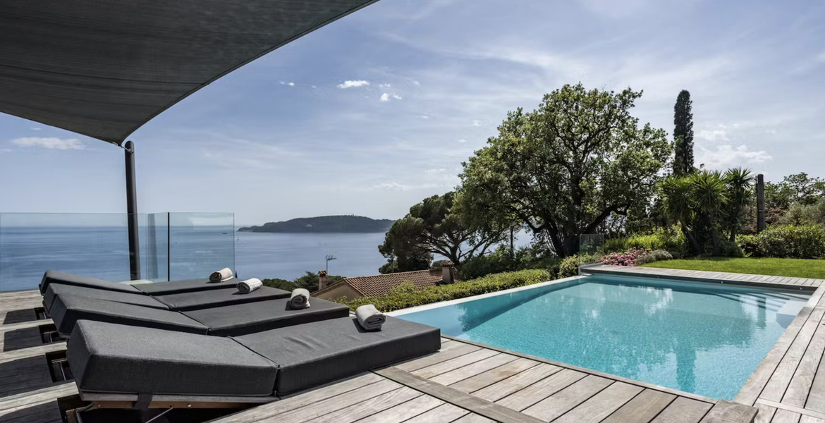 Villa for rent in Var Canton of Hyères