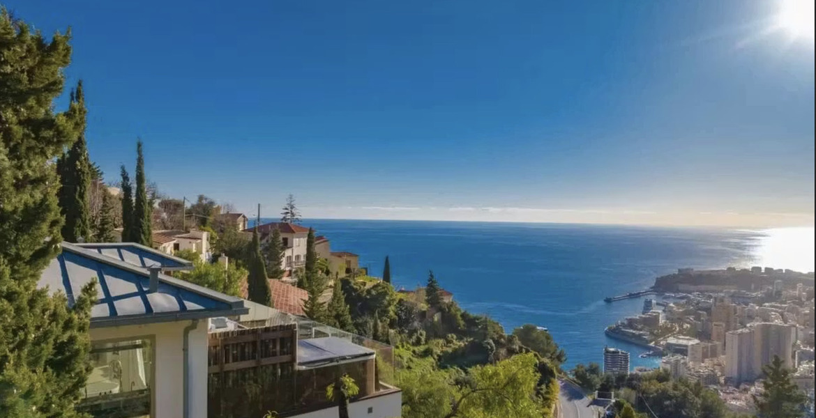 Вилла в аренду в Рокебрюн-Кап-Мартен