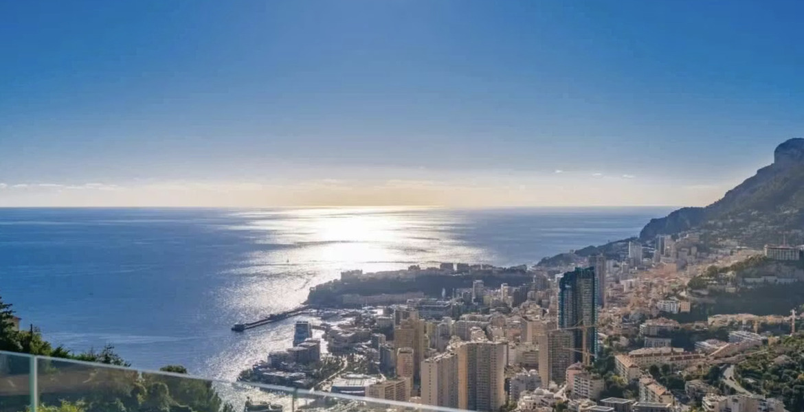 Вилла в аренду в Рокебрюн-Кап-Мартен