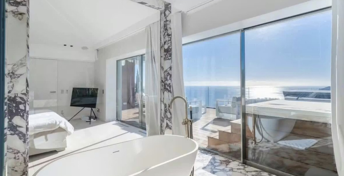 Вилла в аренду в Рокебрюн-Кап-Мартен