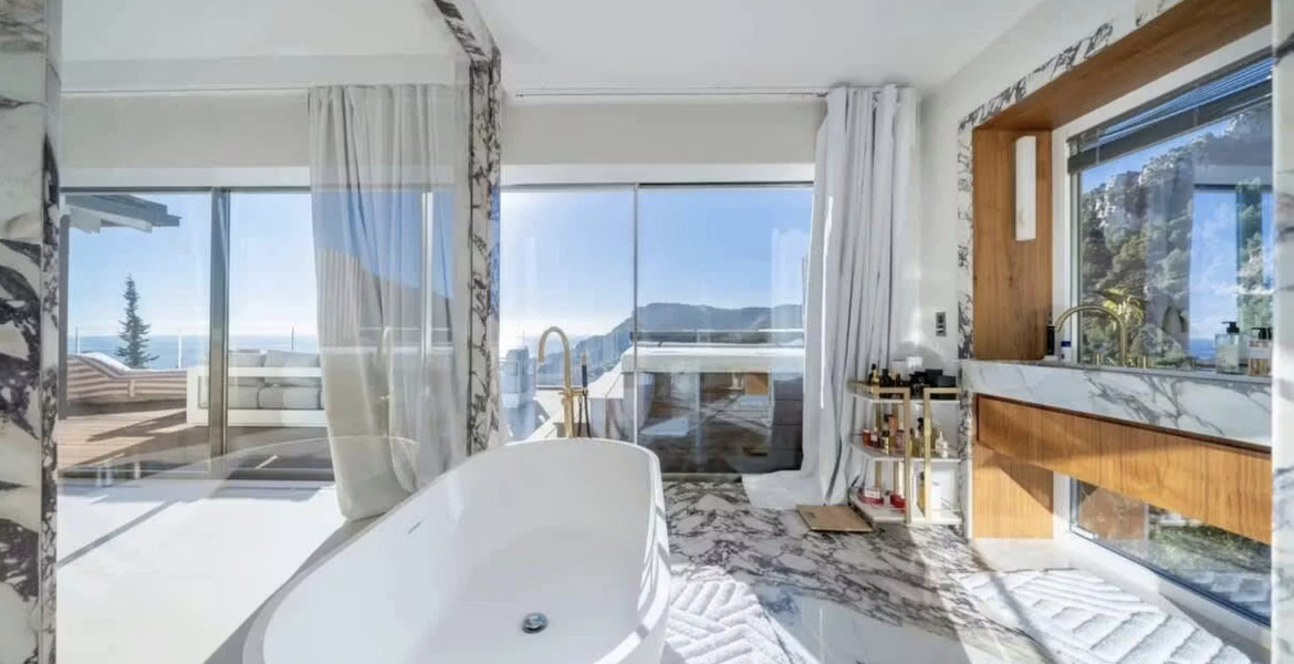 Вилла в аренду в Рокебрюн-Кап-Мартен