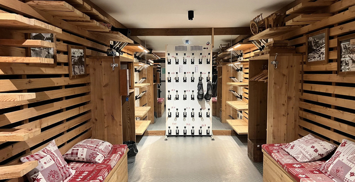 Ski-in Ski-out Apartment in Courchevel 1850