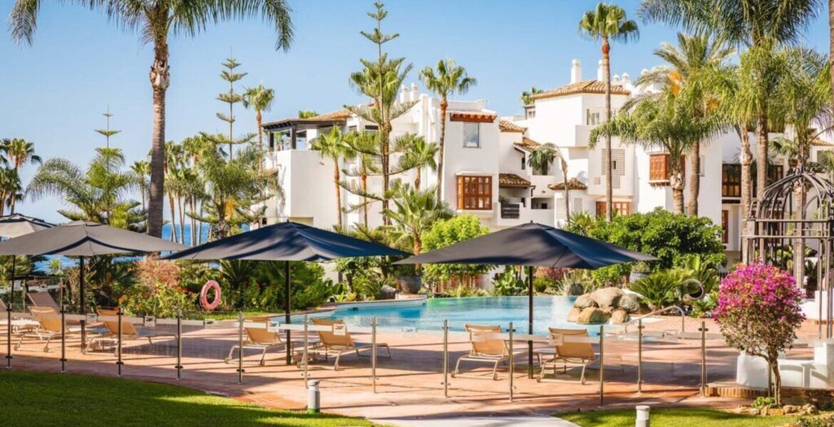 Квартира в аренду в Марина Пуэнте Романо Японский сад