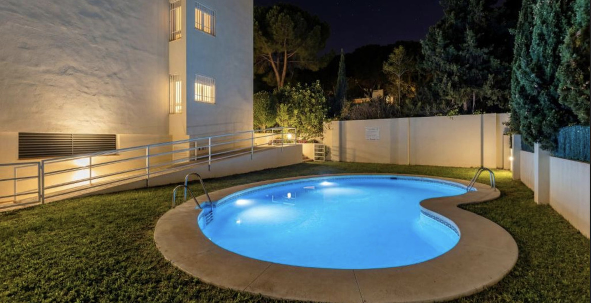 Апартамент в аренду в Марбелья