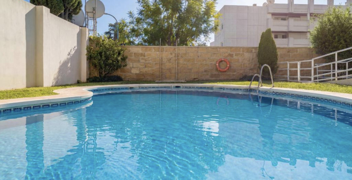 Апартамент в аренду в Марбелья