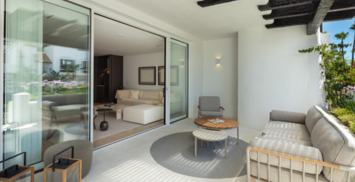 Apartment for sale in Marbella Marina Puente Romano