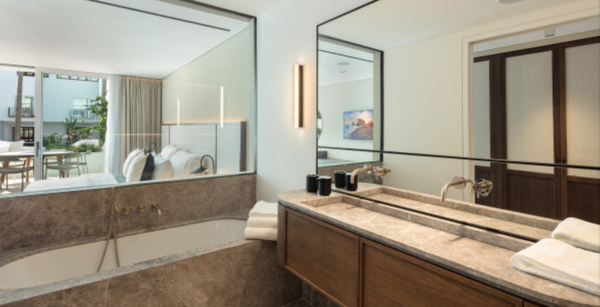 Apartment for sale in Marbella Marina Puente Romano