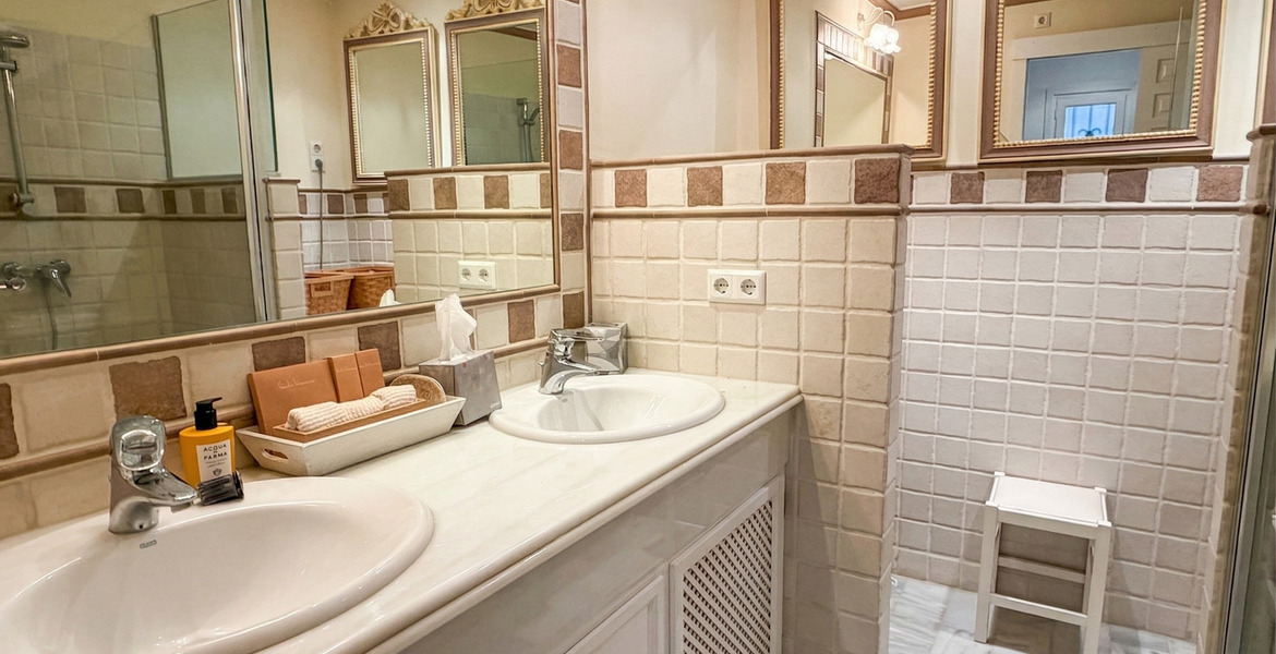 Apartamento Suite privado en Hotel Puente Romano