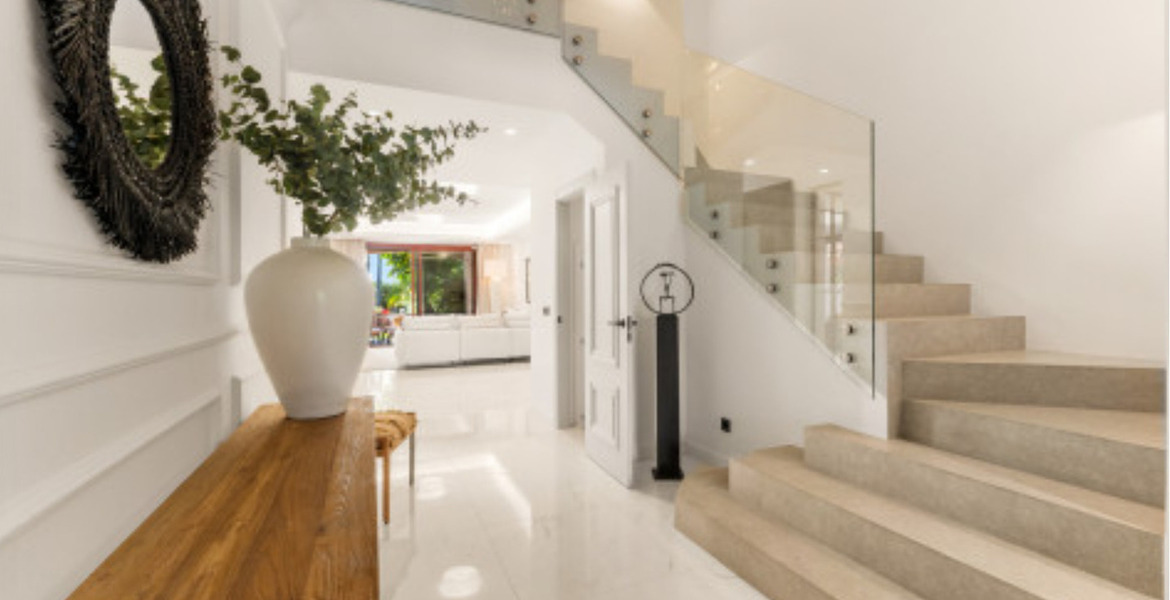 Villa for rent in Marbella La Alzambra Nueva Andalucia