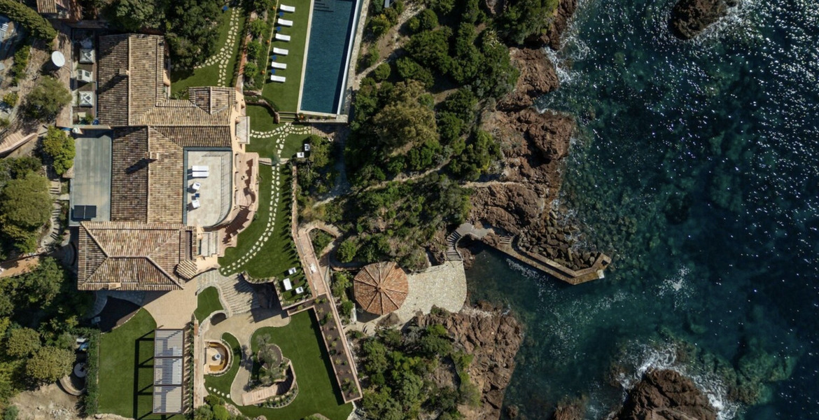Villa en alquiler en Cannes Théoule-sur-Mer