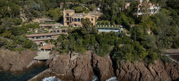 Villa en alquiler en Cannes Théoule-sur-Mer