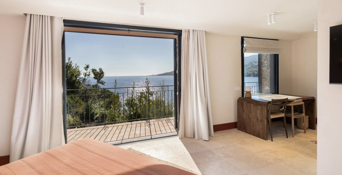 Villa en alquiler en Cannes Théoule-sur-Mer