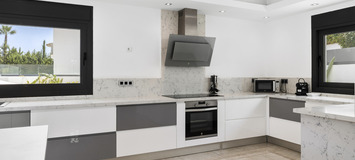 Villa en alquiler en Marbella Puerto Banus