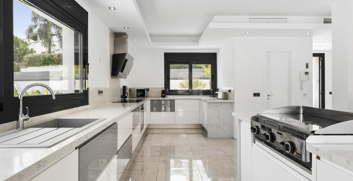 Villa en alquiler en Marbella Puerto Banus