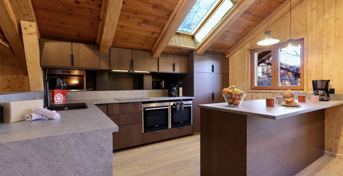 Fully Renovated Luxury Chalet in Courchevel La Tania