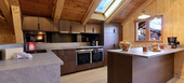 Fully Renovated Luxury Chalet in Courchevel La Tania
