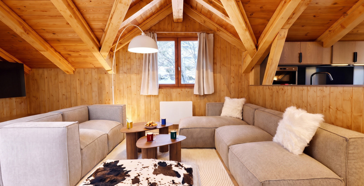 Fully Renovated Luxury Chalet in Courchevel La Tania